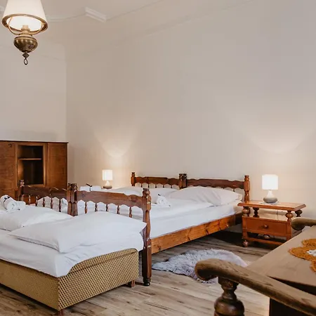 ペンジオン セント マーティン Spišské Podhradie