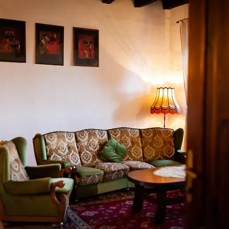 ゲストハウス ペンジオン セント マーティン Spišské Podhradie